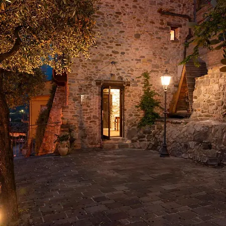 Abruzzo Tower アパート *