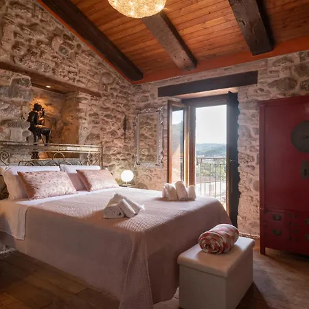 Abruzzo Tower *